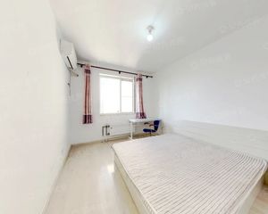 诚安友谊天地2室2厅1卫南北朝向118.00万元出售