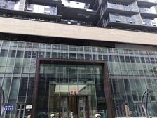 青秀东葛片区绿地中央广场写字楼B1栋719房 纯写字楼甲级140