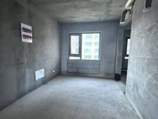 东湖一品 4室2厅带车位地下室