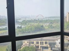 青山湖 香缇溪岸 4室2厅