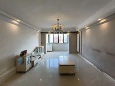 高新 凤凰城二期 4室2厅