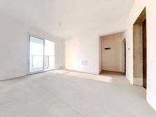 锦利锦城壹號3室1厅两卫大横厅中间楼层 带产权车位 东南朝向