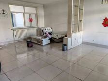 银座小区南向三居室,115平仅售40万