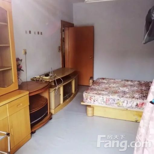 朝阳红旗街长春工业大学公寓 3室1厅 68.84㎡ 1100