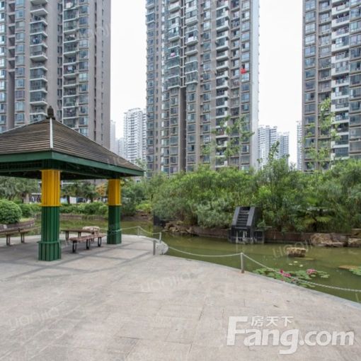 ±õºþÐÂÇø±õºþÊÀ¼Í³Ç»Õ²ýÔ· 2ÊÒ2Ìü 89.37©O 2300Ôª