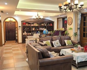 金牛 华侨城天鹅堡 4室2厅 176.00㎡ 438万