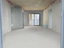 霖峰壹号观邸 商业配套成熟 读民主路小学天桃中学 5房大平层