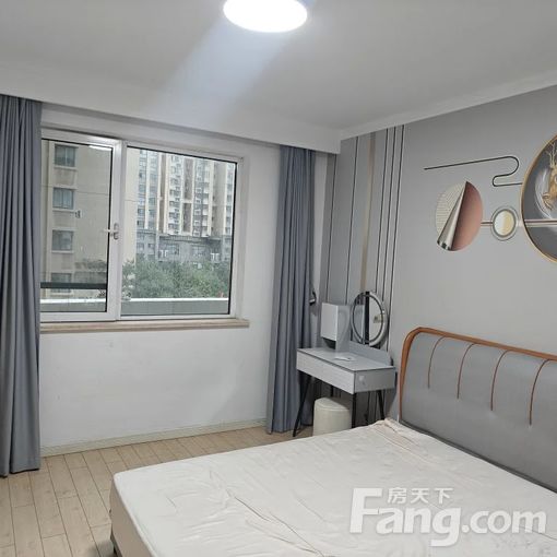 市北中央商务区良辰美景 4室1厅 129.07㎡ 500元/