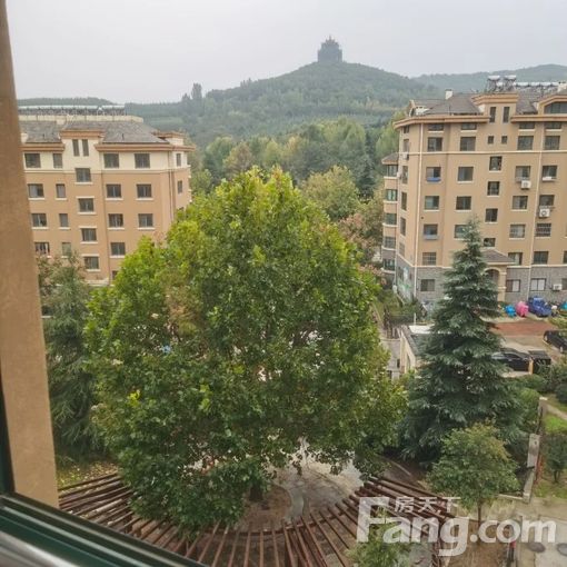 经区长峰华夏城紫藤花园 2室1厅 65㎡ 800元/月