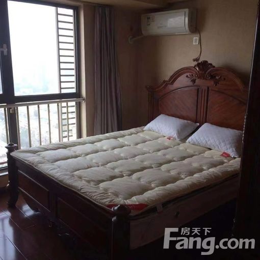 路北北新道八方凤城国际广场 2室1厅 63.9㎡ 1600元