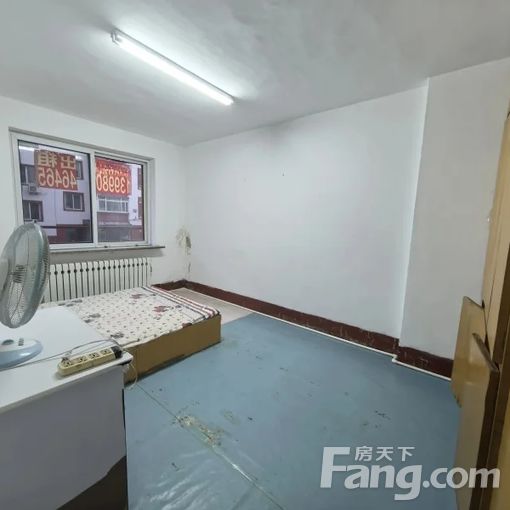 Á¢É½Éî¹µËÂÒ»Çø 1ÊÒ1Ìü 33©O 300Ôª/ÔÂ