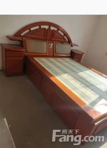 张店区火车站安康佳园 3室1厅 95㎡ 800元/月