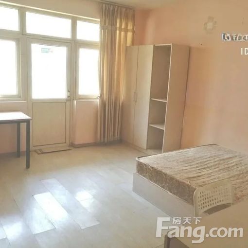 合租:主卧市北华阳路荣馨苑 4室1厅 15㎡ 800元/月