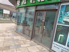 万科城临街商铺出租,23平黄金铺面,月租1680元