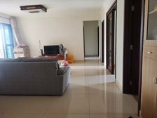 茂名市滨海新区环城东路碧桂园城市花园翡翠一街 5室2厅 1