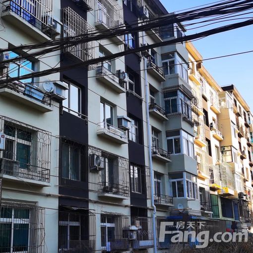 瓦房店共济街于屯住宅小区 2室2厅 80㎡ 1200元/月