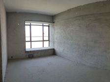 高明 江滨·香格里 3室2厅 116.04㎡ 81.80万