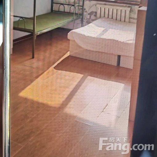 西青侯台利海家园 4室1厅 132.05㎡ 2900元/月