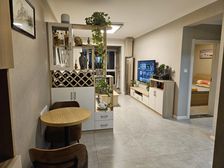 西工 和昌御水湾 2室2厅 74.00㎡ 65万