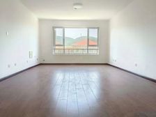 市中 国华新经典 4室2厅 167.81㎡ 325万