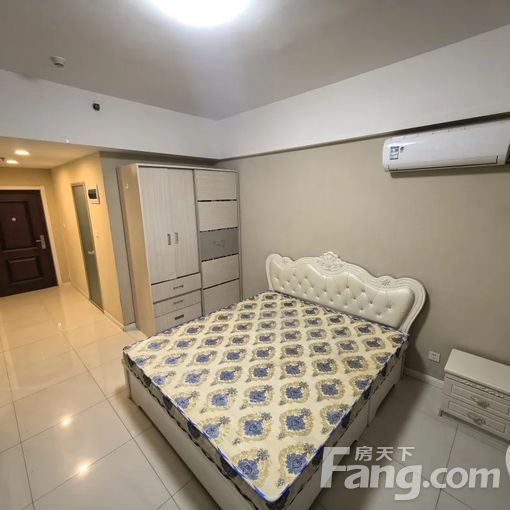 沈河北站商圈华府新天地 1室1厅 42.15㎡ 1600元/