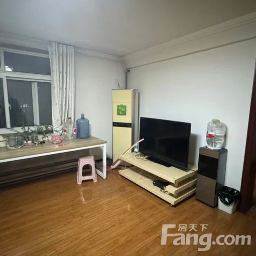 历下泉城路明湖小区 3室2厅 119㎡ 3200元/月