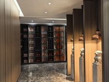 呈贡 滇池明珠广场 5室2厅 234.85㎡ 189万