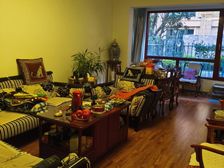 南向两居好房,中铁水岸青城85.14平带30平围院仅110万