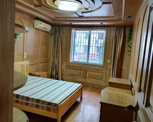 浦东 东港花苑三村 2室2厅 102.49㎡ 230万