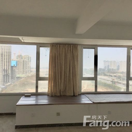 竞秀保百购物家园壹城中心 1室1厅 50㎡ 900元/月