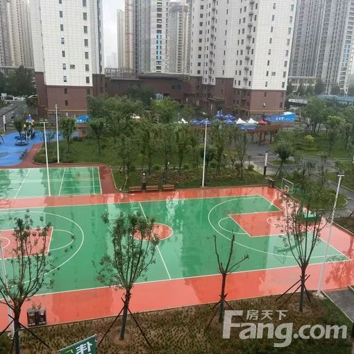 洛龙大学城龙惠嘉苑西区 3室2厅 120㎡ 1600元/月