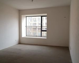 温江 温江一地 3室2厅 174.14㎡ 95万