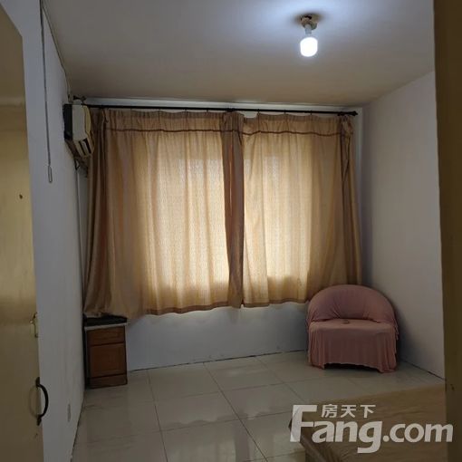 运河区沧州商城沧州网通小区B座 3室1厅 110㎡ 1000