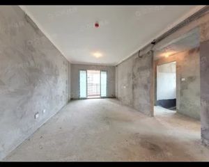 天府新区 海伦春天 4室2厅 120.12㎡ 212万