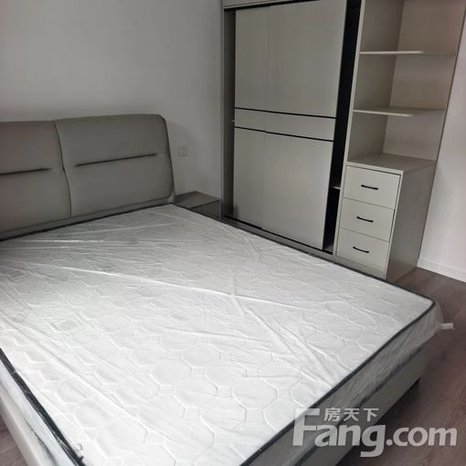 津南海河教育园四季春晓 2室2厅 80㎡ 2500元/月