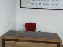 南向两居御泉名都,88平新房毛坯。三亚地区置换新房仅41.8