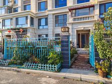 独门独院花园三层小洋房 绿地香树花城164平实际得房300平