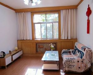 机车厂启明小区近地铁2室二楼 暖气客厅南 明厨明卫 前后花园