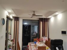 解放路118平三居室 南北通透阳光满屋