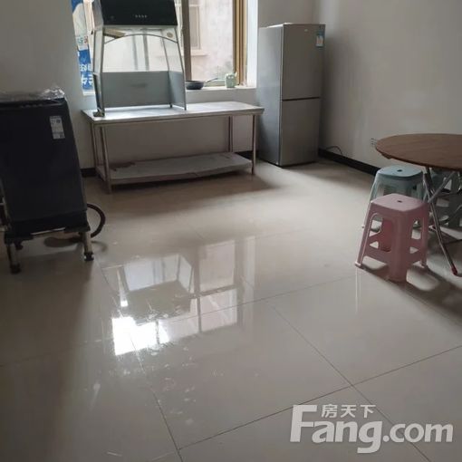 ½ð÷ëÉçÇø¶«Ïò2ÊÒ1Ìü ÒµÖ÷Ö±×â600Ôª/ÔÂ