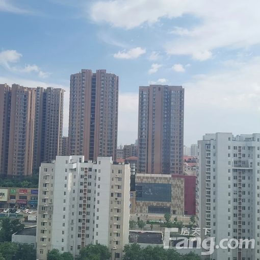 市北中央商务区海尔尊园 3室1厅 100.5㎡ 3560元/