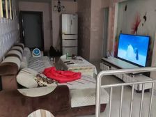 曦圆柳镇4室2厅一楼带地下室