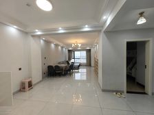 文山县 钻石广场 3室2厅