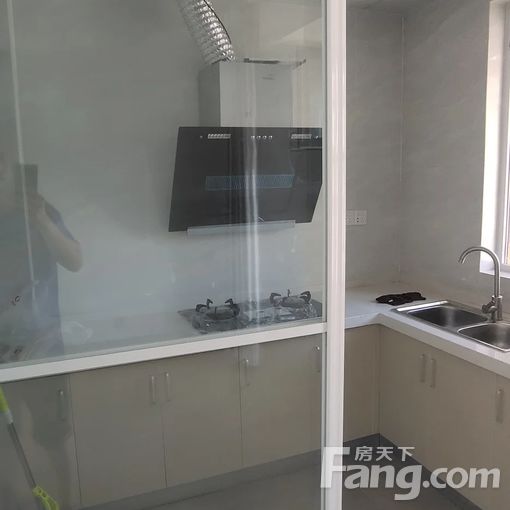 ·Ê¶«´éÕòÔ¶Ñó®«h·ç¾° 3ÊÒ2Ìü 90©O 1200Ôª/ÔÂ