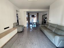 城南新都汇斜对面,超90实用率,南北通透,超大阳台,四开间南