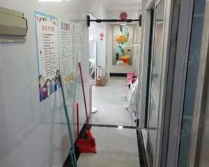 海运路宜家花园 75平两居室 49万诚售