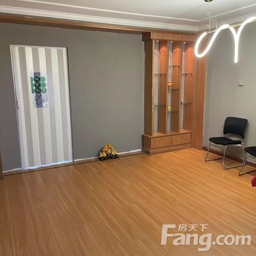 阳光大厦3室1厅南北通透 业主直租随时入住