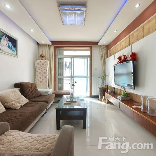 ³¤³ÇÌìÒ»¼ÒÔ°ÇåϪԷ3ÊÒ2Ìü¾«×°Èý·¿Á½ÎÀ·¿,ÒµÖ÷Ö±×â,ËæÊ±Èëס,Ѻһ¸¶Èý