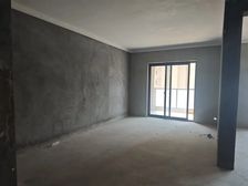 余姚 万基河姆景苑 3室1厅 包车库