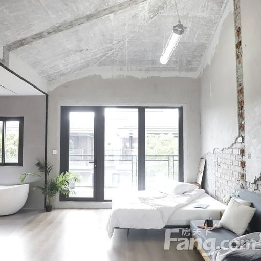 同安环东海域保利叁仟栋二期别墅400平方米 5室4厅3卫